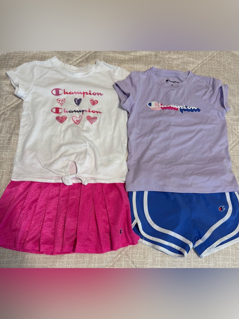 Girls' White & Lavender Short Sleeve Tees with Pink Hearts